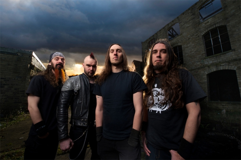 „Evile“ - XXI a. thrash metalo lyderiai festivalyje „Velnio akmuo“