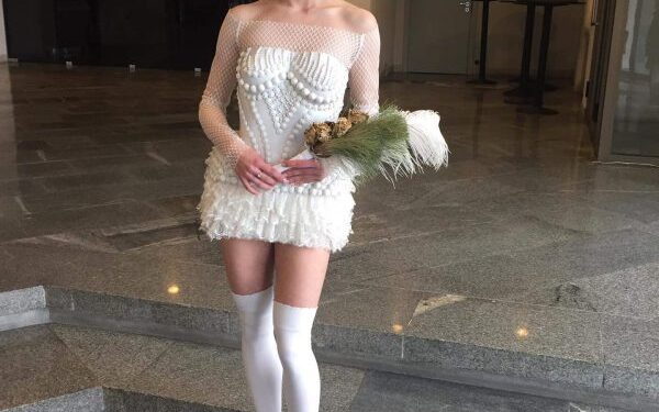 Serialų žvaigždė E. Malaškevičiūtė pademonstravo koketišką nuotakos įvaizdį