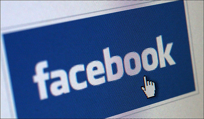 Ko nevertėtų atskleisti „Facebooke“‘?