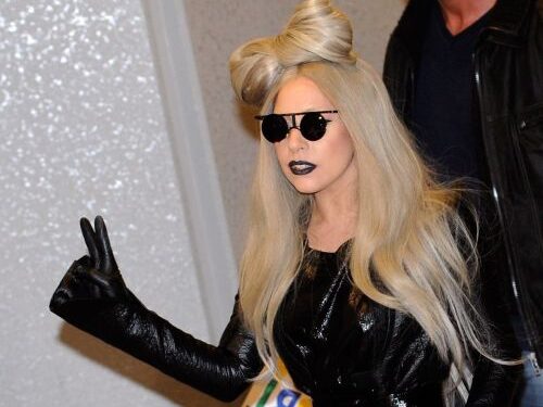 Lady Gaga gali tekti stoti prieš teismą