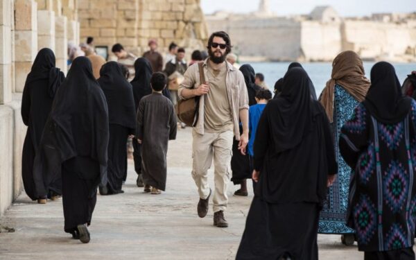 Į kino teatrus atkeliaujančiame veiksmo trileryje „Amerikietis žudikas“ – žiauri ir necenzūruota kova su terorizmu