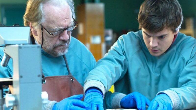 Siaubo trileris „Skrodimas“ parodys kraupią tiesą: kiekvienas kūnas turi savo paslaptį