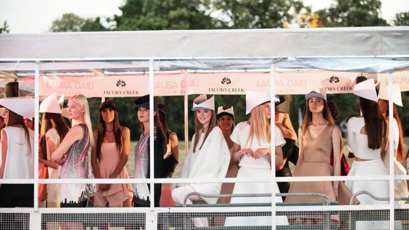 Kolekciją Lietuvoje pristačiusi Laura Dailidėnienė jos pristatyti vyks ir į Austriją (foto)