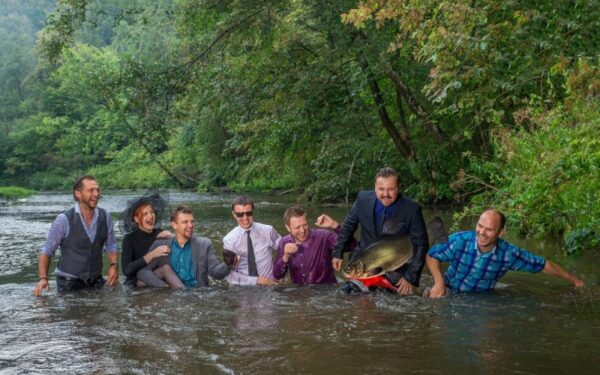 Teatro „Kitas Kampas“ aktoriai ryžosi nepertraukiamai improvizuoti 7 valandas
