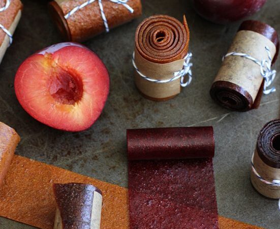 Sekmadienio burtai virtuvėje: becukriai skanumynai – vaisių odelės arba „lavashak“