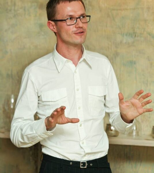 Dr. Gediminas Degėsis apie metų pabaigos šventes čia ir juodajame žemyne (interviu)