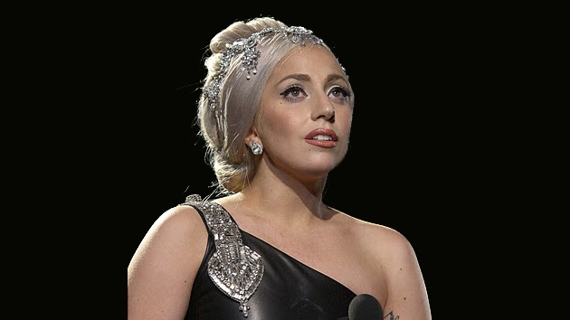 Lady Gaga prisijungė prie trumpaplaukių gretų (foto)