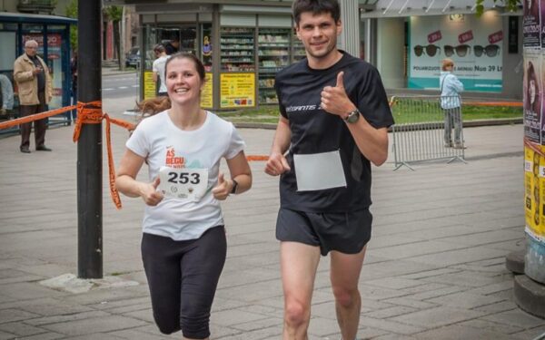 Tikra meilė gimsta ir bėgimo takeliuose