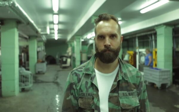 Įspūdinga dizainerio Giedriaus Paulausko džinsų gamybos virtuvė (video)