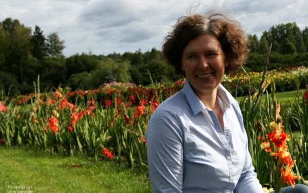 Botanikė pasakoja, kodėl kardeliai – Rugsėjo 1-osios gėlės (interviu)