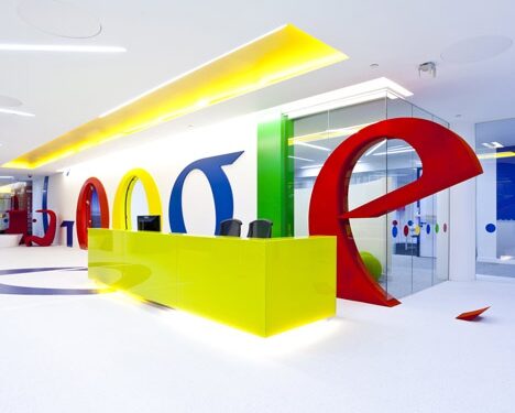 „Google“ ofisas Londone – pavydą kelianti spalvota fantazija (Foto)