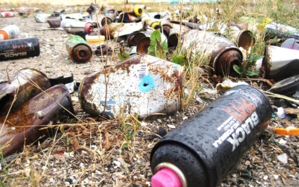 Kaip matuojamas grafičių legalumas?