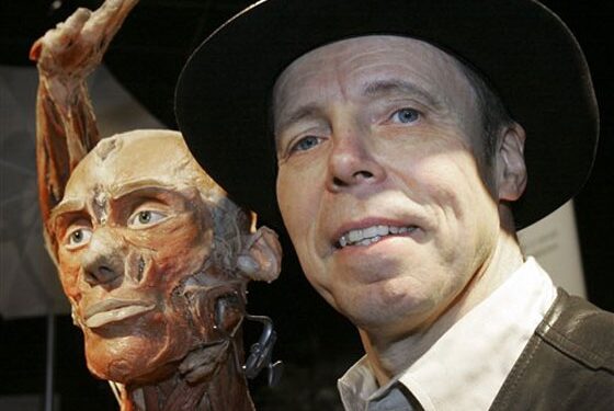 „Daktaras mirtis“ savo kūną po mirties taip pat nori rodyti visuomenei