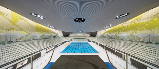 „Aquatics“ centras Londone pagal Zahą Hadid (Foto)