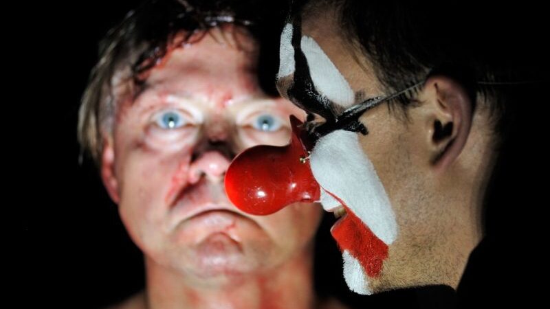 Oskaro Koršunovo teatro gastrolės: 33 dienos nuo Tel Avivo iki Pekino