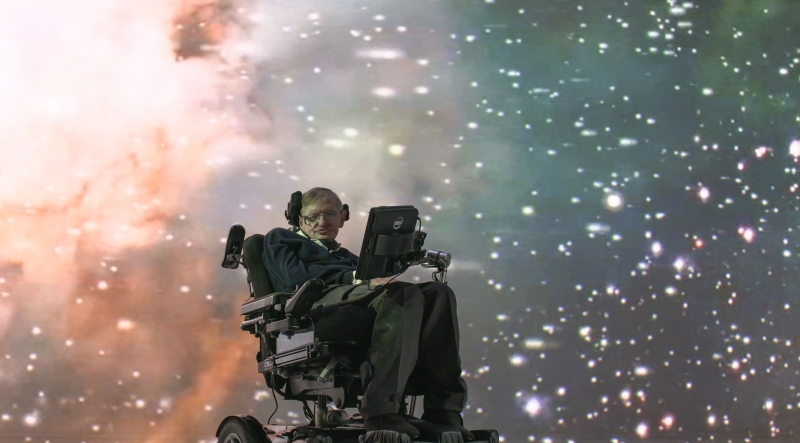 Stephen Hawking bando atsakyti į klausimus apie visatą „National Geographic Channel“ dokumentinėje laidoje „Genijus“