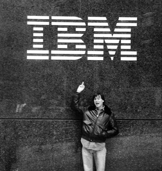 Steve'as Jobsas ir kitos istorinės asmenybės: tokie