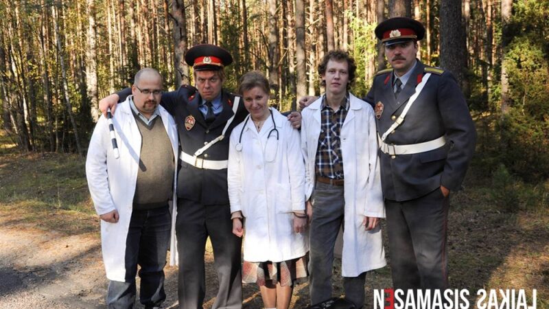 Svaras dramos „Nesamasis laikas“ filmavimo aikštelėje – milicininkas