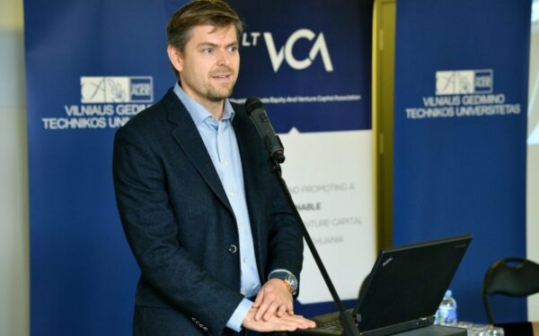 Ilja Laursas: „Jaunimas inovacijų srityje turi daugiau galimybių nei rinkos grandai“