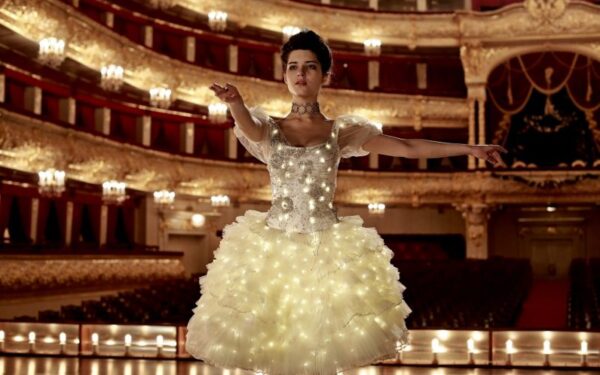 Caro Nikolajaus II meilės balerinai istoriją dramoje „Matilda“ pasakos ir 5 tūkst. specialiai sukurtų įspūdingų kostiumų