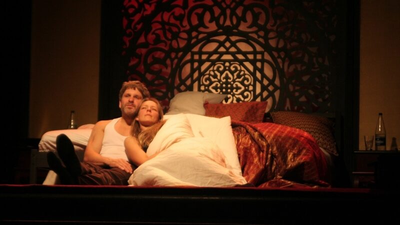 „Idioteatras“ pristato kultinio spektaklio „Urvinis žmogus“ tęsinį