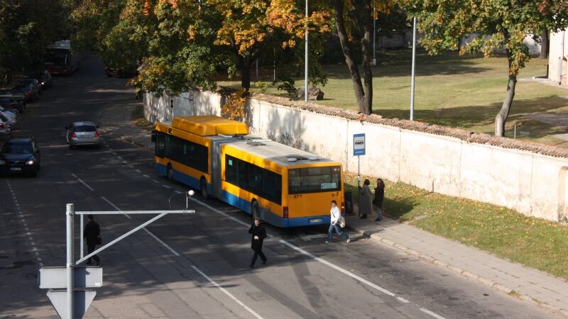 Spūstys viešajame transporte – naujos sistemos yda?