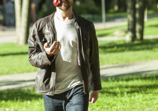 Pagaliau Andrius Užkalnis sulaukė ko nusipelnė – Manto Stonkaus antausio (video)