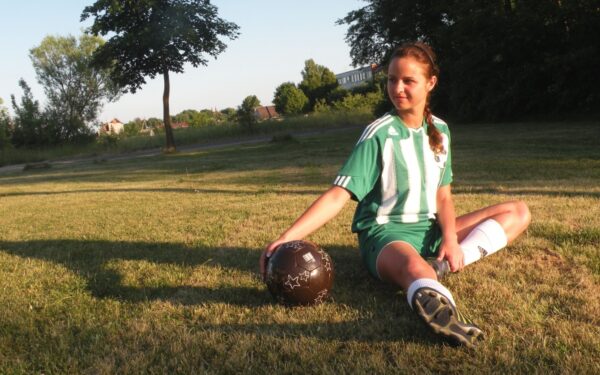 Kaip Indrė inžineriją ir „beveik profesionalų“ futbolą derino… (Interviu)