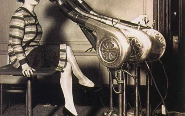 Plaukų džiovintuvai beveik prieš 100 m. ir kt. keisti išradimai (Foto)