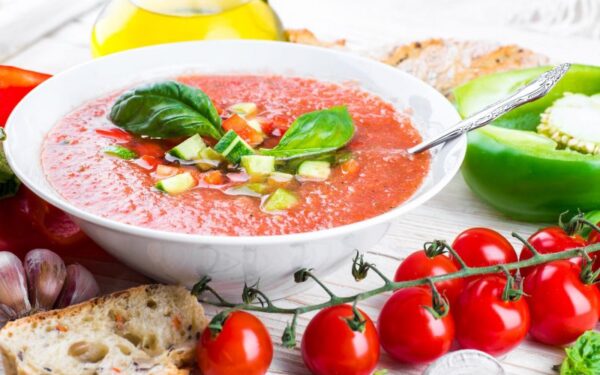 Pasaulio virtuvių paslaptys: kaip atsigaivinti karštą vasaros dieną?