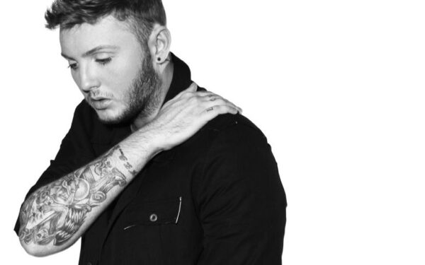 James Arthur sugrįžta į mūsų kraštą vieninteliam akustiniam koncertui