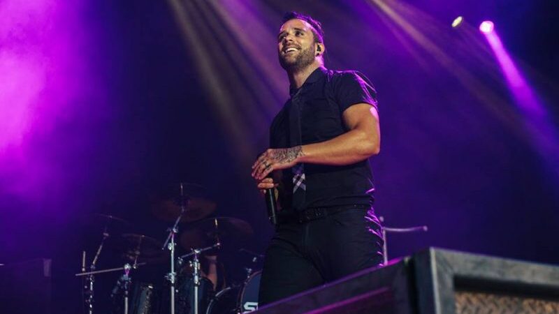 „Skillet“ lyderis įsitikinęs, kad jų muzika padeda žmonėms sunkiu laikotarpiu (interviu)