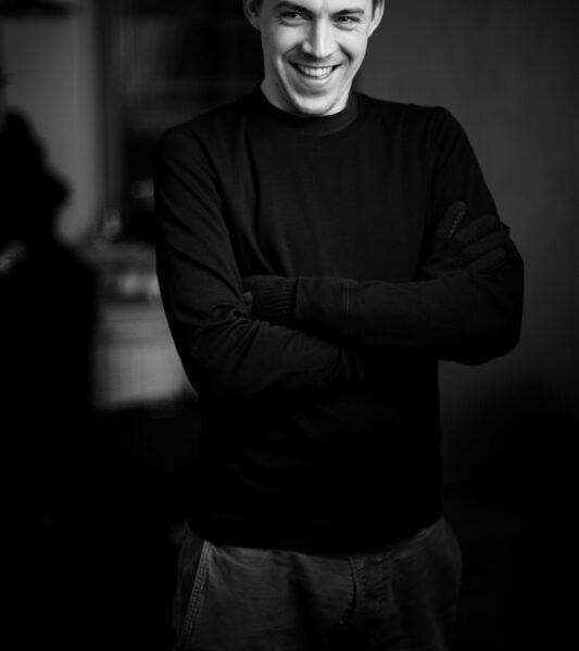 Roberto Kalinkino kolekcijos modelių makiažais rūpinsis vizažistas Aurimas Juodiškis