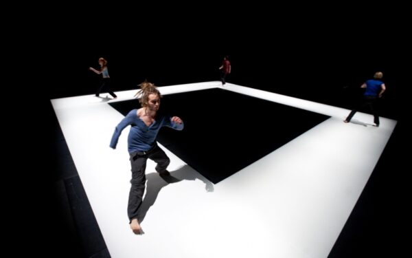 Šokio spektaklio premjeroje – egoistinis santykių modelis