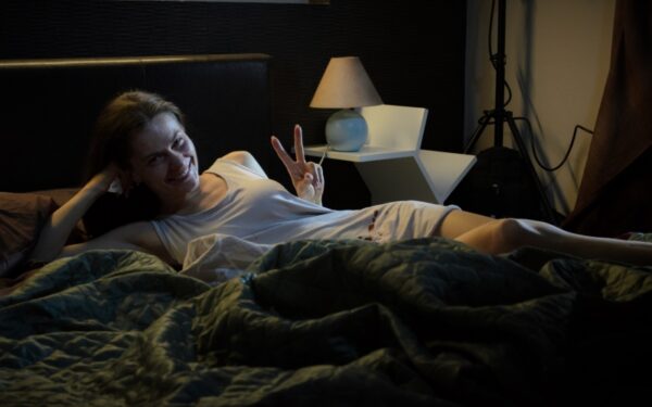 Nutekintoje pirmojo lietuviško siaubo filmo „Rūsys“ sutartyje su Jurga Šeduikyte – net draudimas nuo grėsmės gyvybei