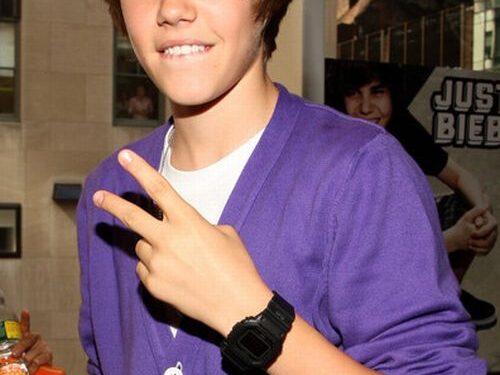 Žiūrimiausi 2010 metų „Youtube” video klipai: Bieberis nušluostė nosį Gagai