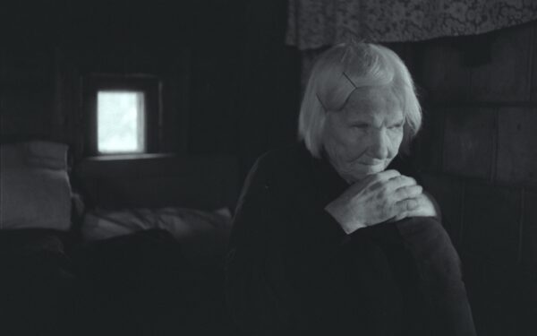 „Scanoramoje“ – Audriaus Stonio „Neregių žemė“