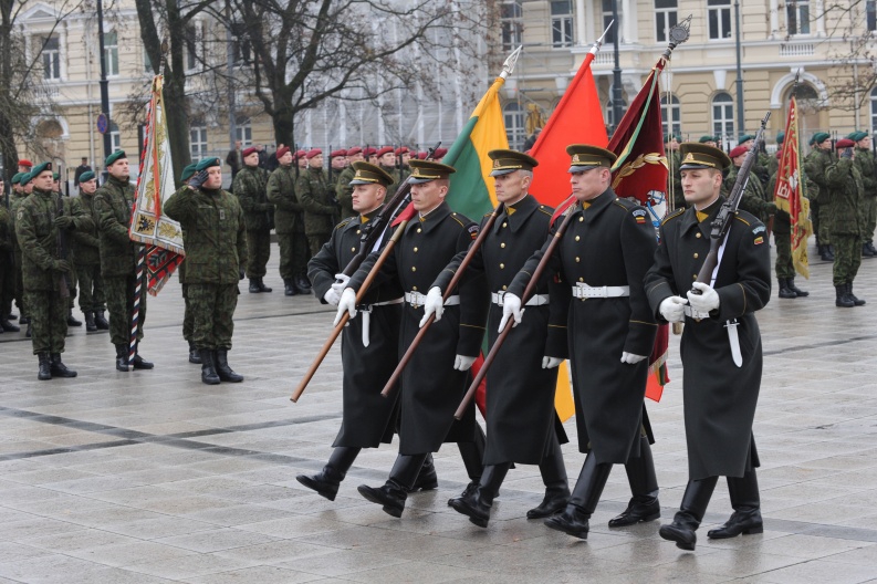 Šiandien - Lietuvos kariuomenės diena (Renginių programa)