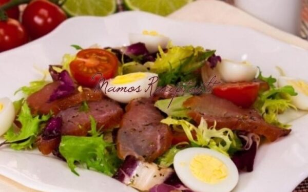 Karpačio salotos su vyšniniais pomidorias ir aromatingu padažu