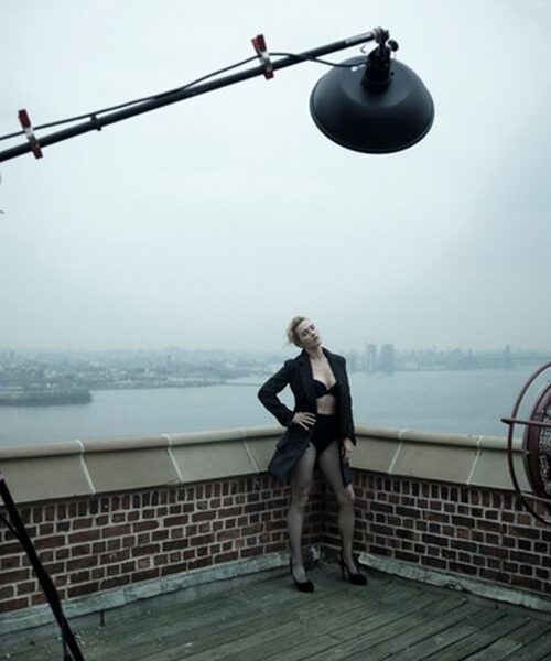 „Harper's Bazaar“ fotosesijoje - kitokia Kate Winslet (Foto)