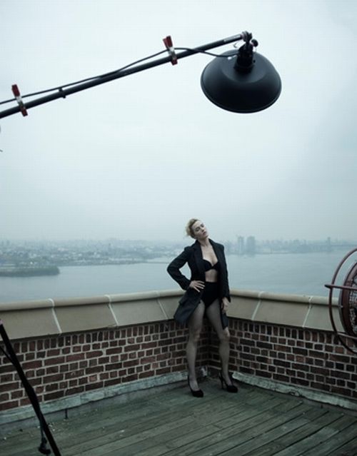 „Harper's Bazaar“ fotosesijoje - kitokia Kate Winslet (Foto)
