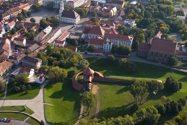 Miestų rinkimuose pirmauja Kaunas