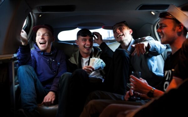 „Scanoramos“ dokumentika: kur veda dujų vamzdis, kas dedasi radijuje, kodėl liūdi reperiai?