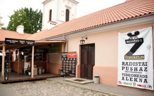 Rugsėjo pirmosios „Žiburėlis“ – superklubas po atviru dangumi