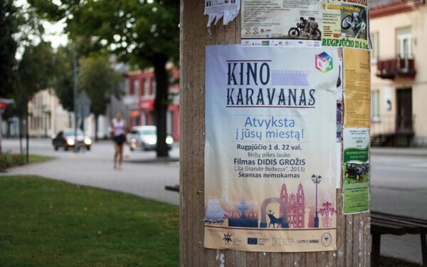Po Lietuvą kelionę pradėjo „Kino karavanas“