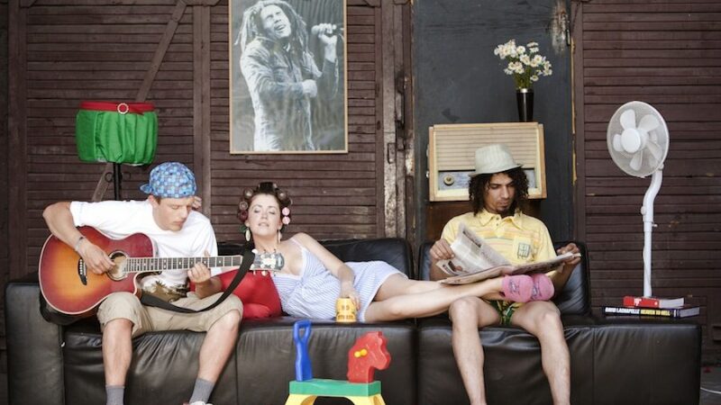 „Skamp” ant jubiliejinio koncerto scenos žada užsikelti rožinę karvę