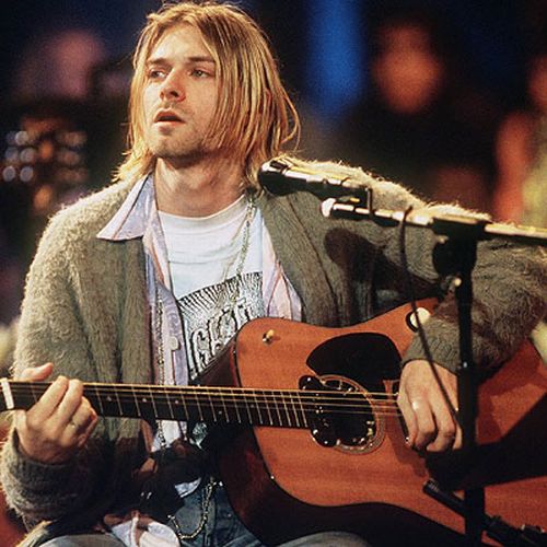 Minint 17-ąsias K.Cobaino mirties metines - skulptūra Aberdyne
