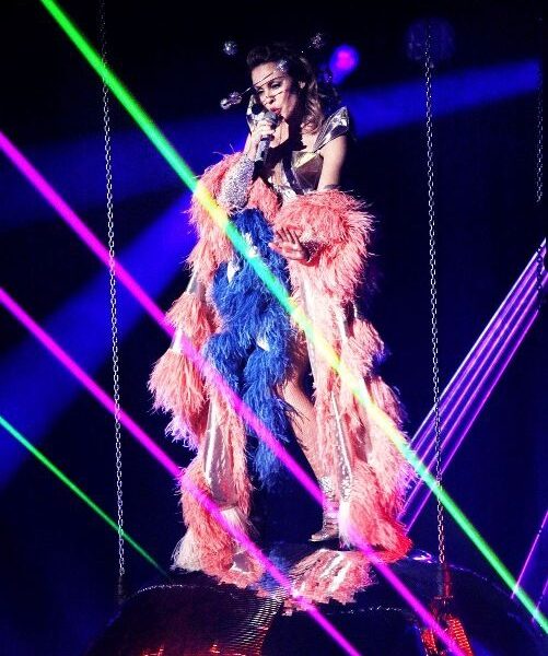 Kylie Minogue išleidžia singlą „Better Than Today“ (Video-)