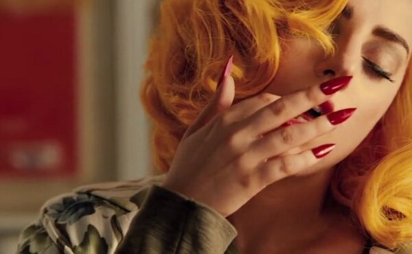 Lady Gaga – samdoma žudikė
