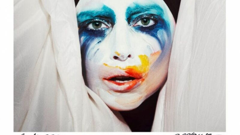 Muzikiniuose pusryčiuose – aplodismentai atlikėjai, kurios pristatyti nereikia